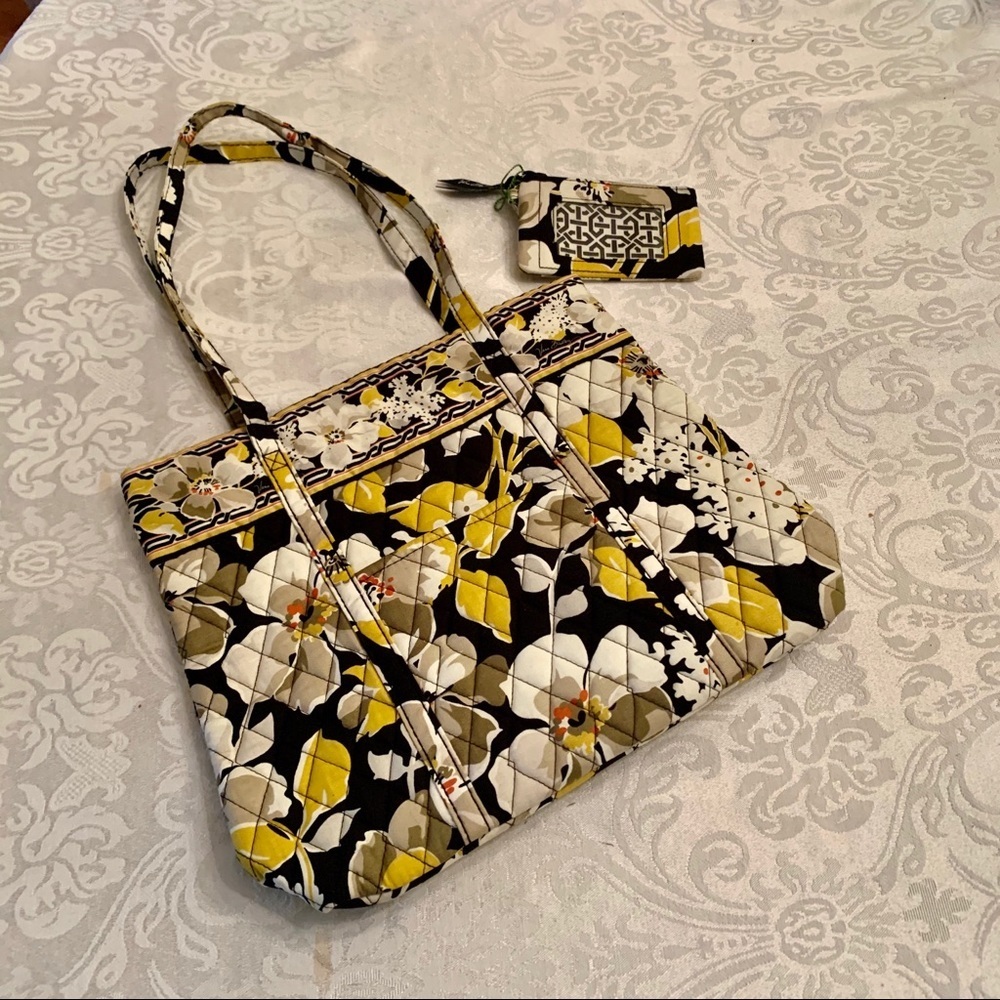 Vera Bradley new tote plus ID change purse